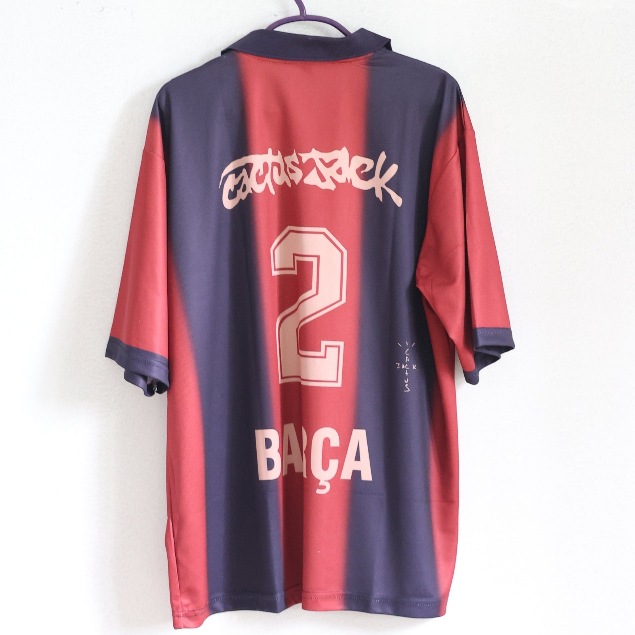 Five sleeve Barcelona Embroidery Jersey - Playfit
